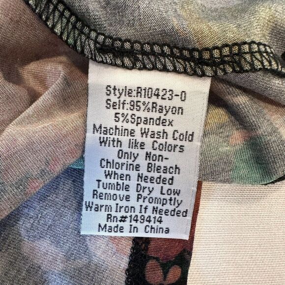 JOHNNY WAS Size-M Amapola Long Sleeve  V-Neck Floral Top Bohemian - Picture 8 of 12